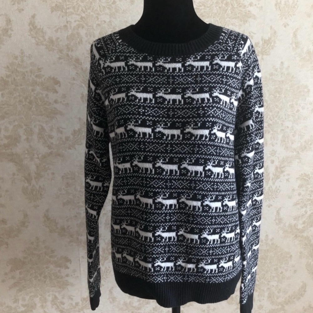 Levi's Black and White Reindeer Sweater